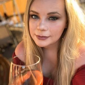 Meet your Posher, Kori